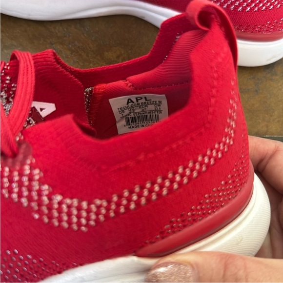 APL Techloom Breeze Running Shoes Sneakers Red Silver White 7 lightweight - Picture 4 of 9